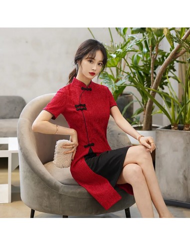 Robe Chinoise  Rouge et Noire de technologie