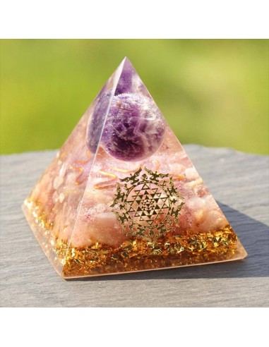 Orgonite pyramide quartz fraise 10 cm - Princesse Tibétaine pour bénéficier 